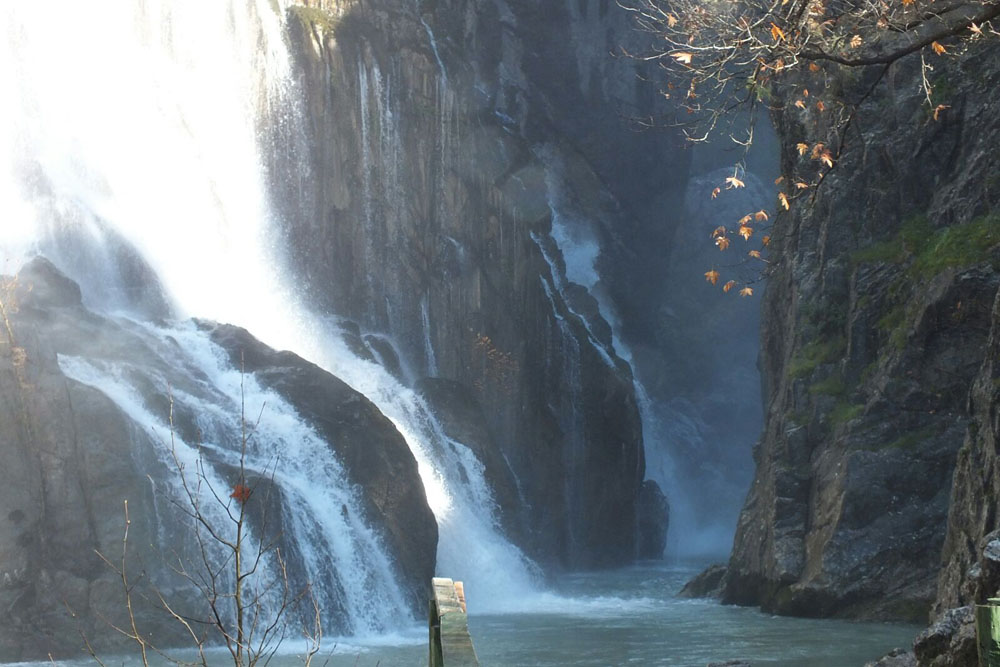 GÜNDOĞMUŞ UÇAN SU ŞELALESİ  GÜNLÜK TUR  45 €